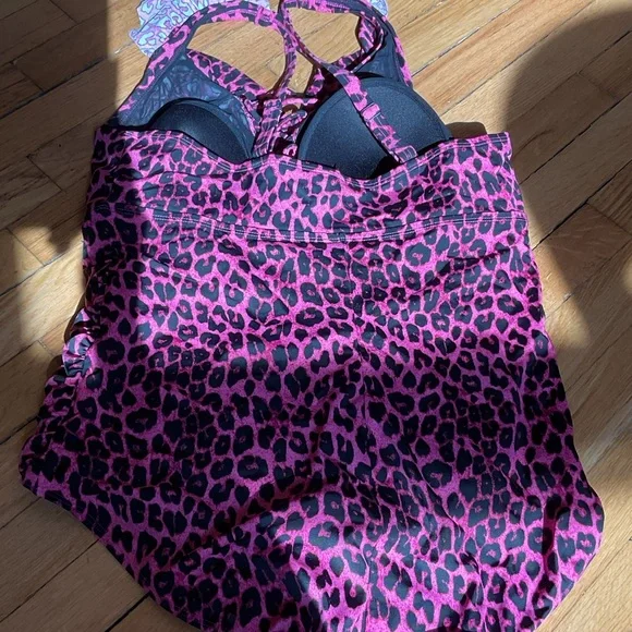 Pink Leopard Print Swimsuit - Picture 2 of 2